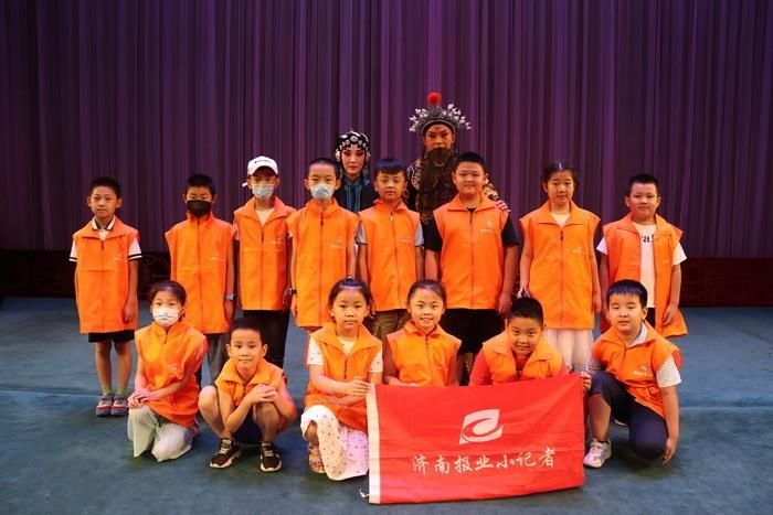 国粹|触摸历史 传承国粹 济报小记者走进北洋大戏院