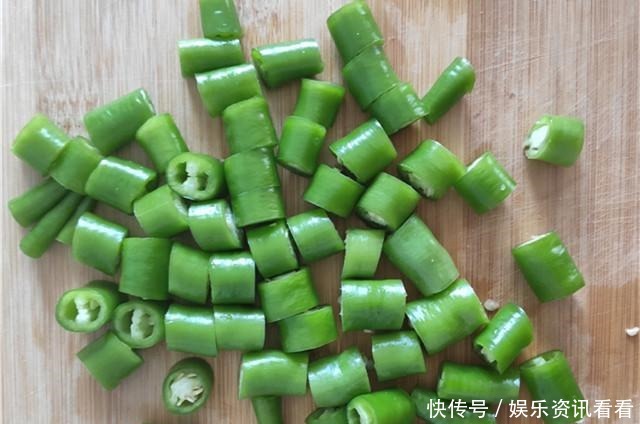 收藏|喜欢吃腐竹的要收藏,教你个简单快速又好吃的做法,天天吃不腻!