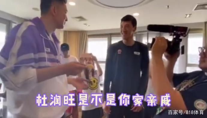  头发|杜润旺:杜锋指导带我们头发都白了 亲自剪辑了5场辽宁队比赛录像