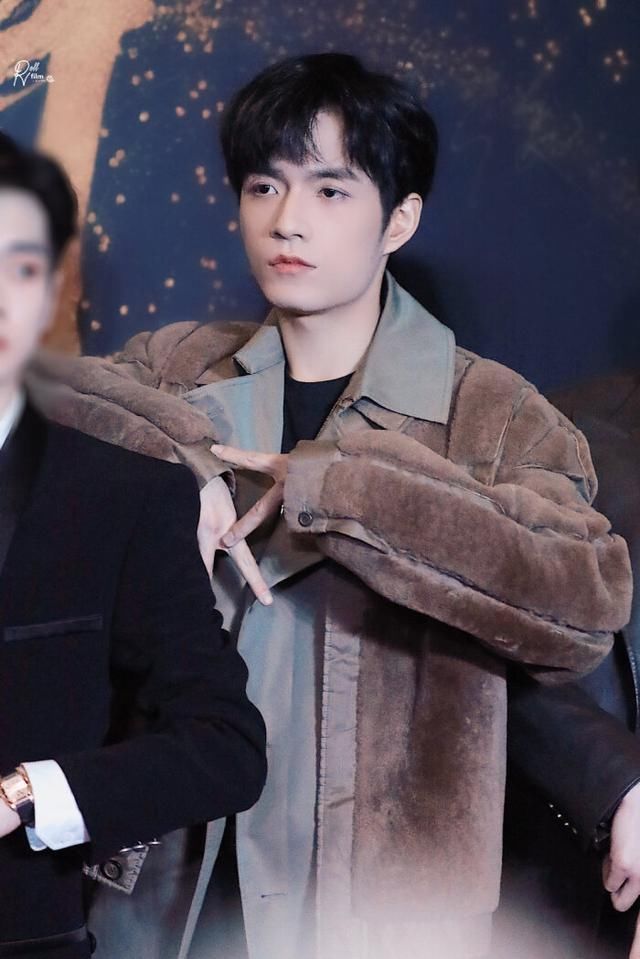 颜值|实力强劲的新兴男团R1SE,高颜值花美男让人眼前一亮