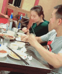 搞笑|搞笑GIF：这胖姐姐估计得单身一辈子
