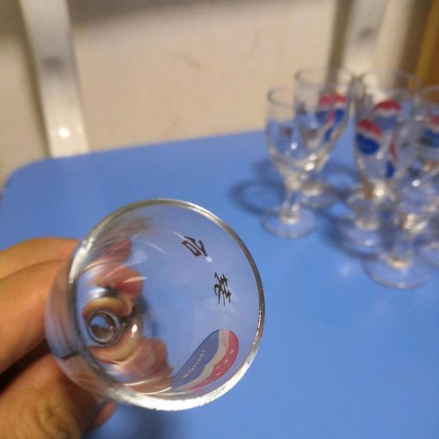 作用|茅台酒自带2个小酒杯,作用不是一般的大,如果只用来饮酒就错了