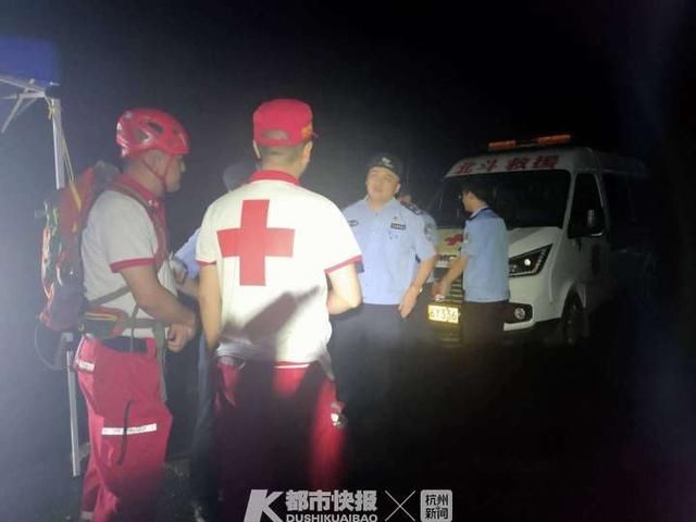  队伍|杭州一小伙自觉体力好，把越野当作嬉戏，迷途深山的他能否脱险？