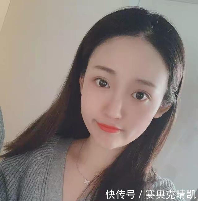 不凡|绿地张雨婷经历不凡，看书煲鸡汤算啥，也许你被她的清纯蒙蔽了！