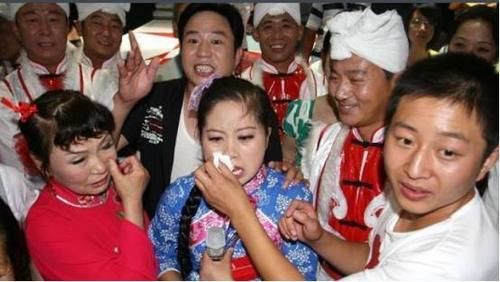  星光|花120万上《星光大道》，掏空家底还负债40万，崔苗却不后悔