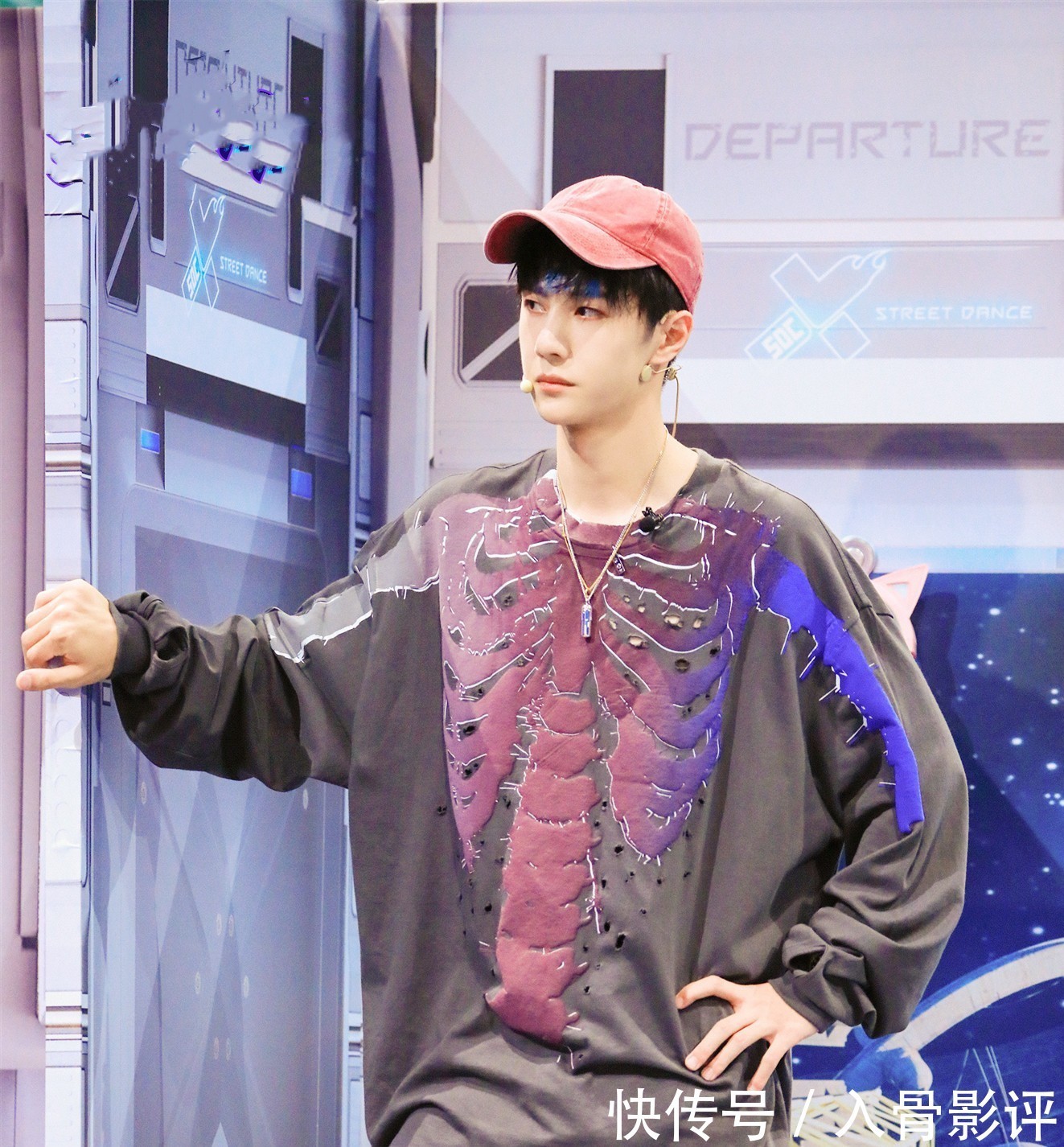  王一博|王一博在《这就是街舞3》，战队集结完毕，因为热爱而全情投入