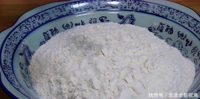 葱油饼|早餐别老一套了,教你懒人做法,比油条还香,随吃随取,收藏了