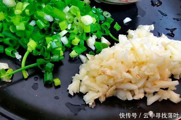 蒜茸|辣与不辣都香,这么美味的蒜茸茄子,看着就有食欲