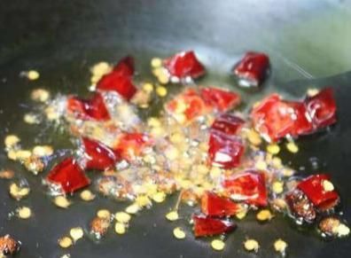  大厨|大厨揭秘一道比“水煮肉片”更硬的一道菜，这就是“江州水浒肉”