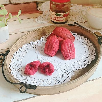  玛德琳|草莓酱夹心玛德琳