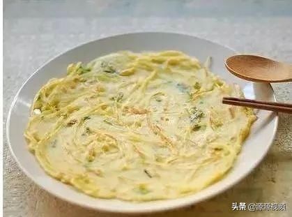  土豆丝|美食精选：土豆丝煎饼，素烧茄子，西兰花炒蘑菇，凉拌养心菜做法