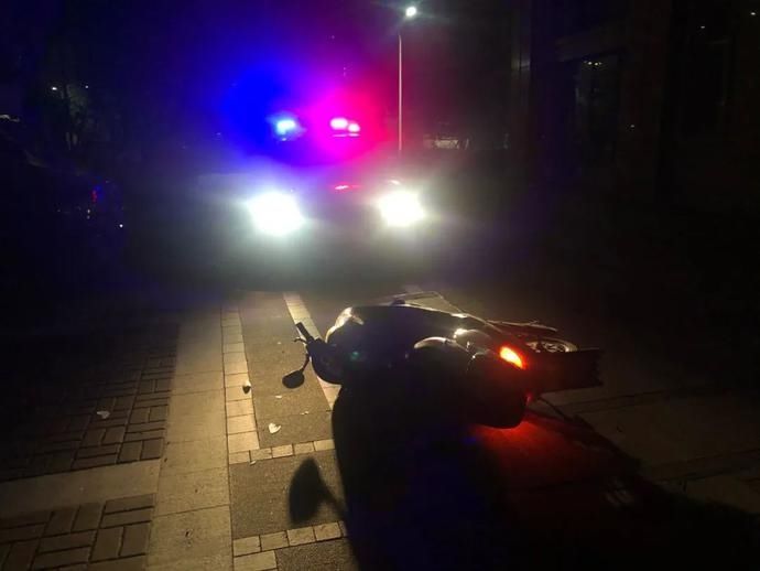  烧饭|烧饭工骑走路边电瓶车，一小时不到民警就找上门了，“神器”起了关键作用