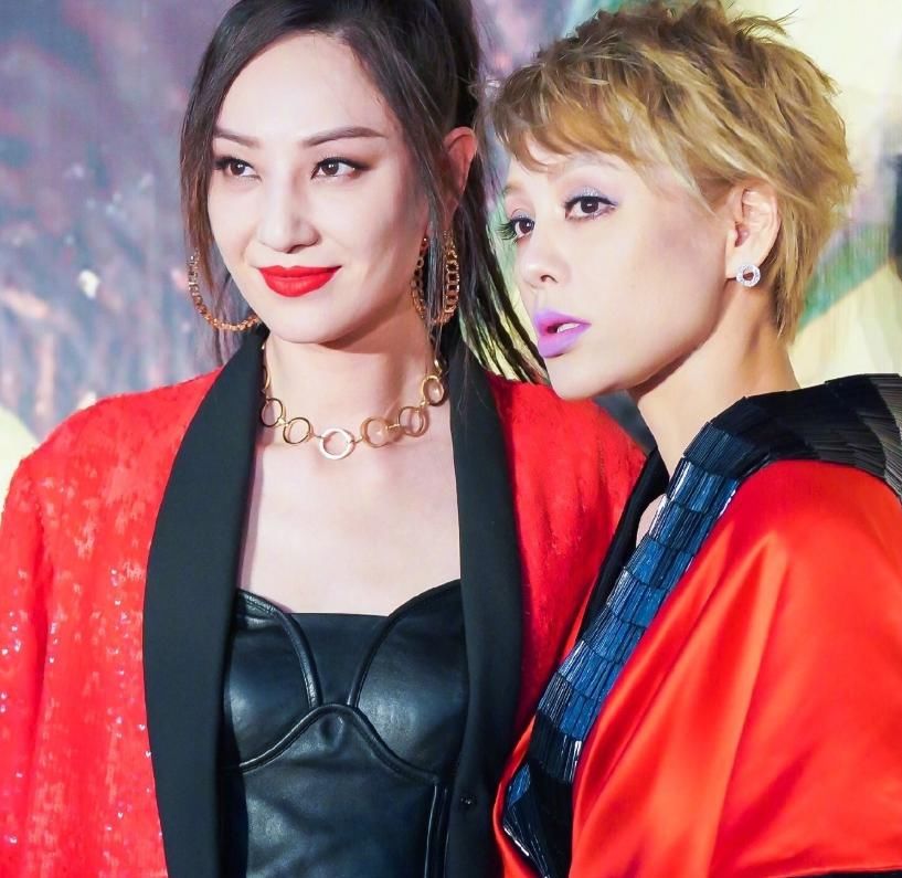  再次|48岁的宁静上《浪姐》后到底有多努力？再次亮相芒果夜：瘦脱相了