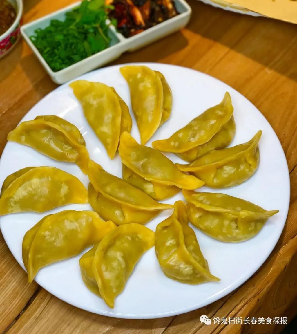 先前|八里堡已不是先前的八里堡。这家的肉太香了！话说，吃过酸菜篓子吗？！