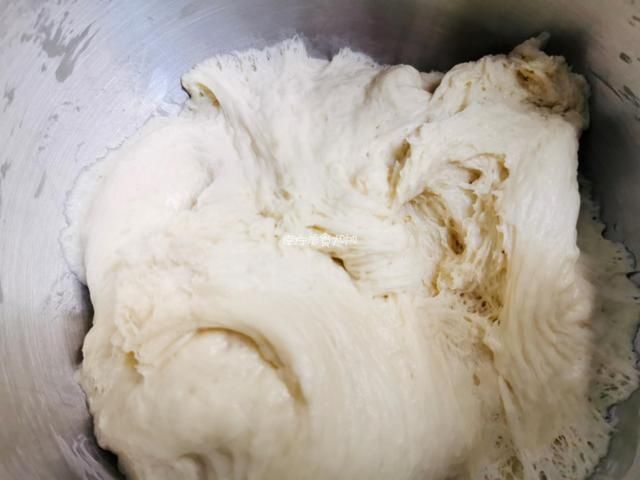  分钟|发面想要快，别只放酵母，多加一勺“它”，不到10分钟发满一大盆