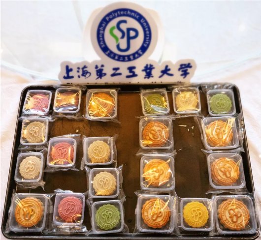 限定|雪媚娘流心、红酒蔓越莓……浦东高校限定款月饼火热出炉
