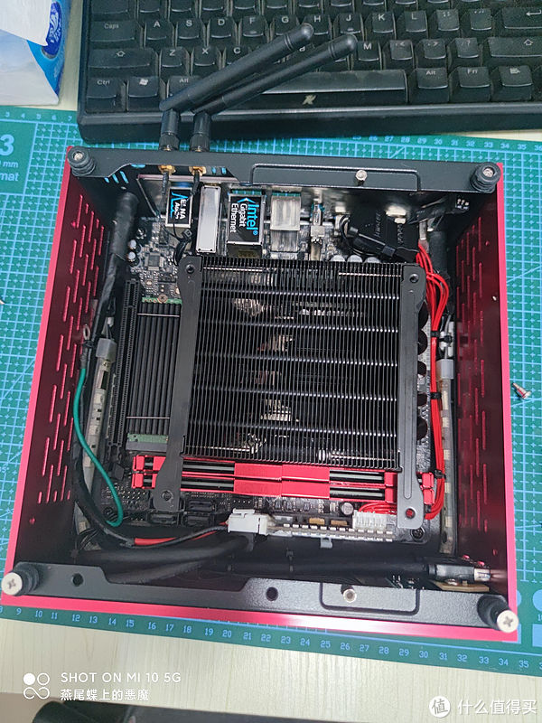 电视|国庆别人堵车我看片，装一台客厅HTPC