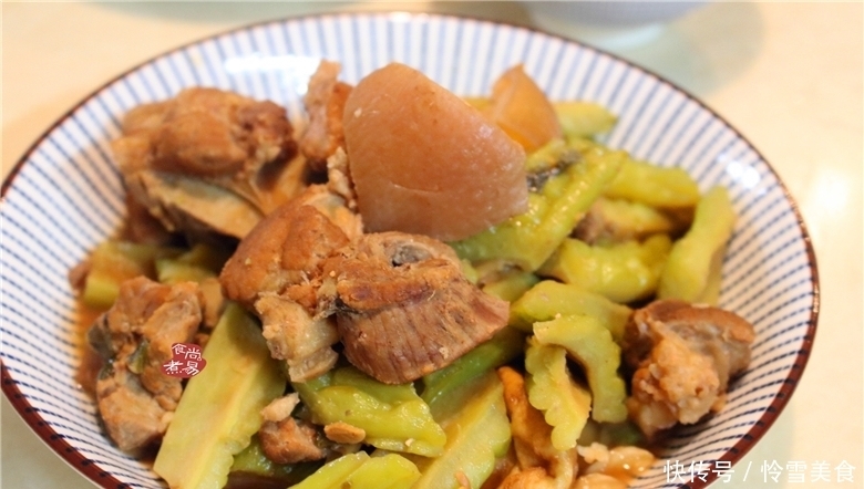 丰盛|婆婆过来帮我清理冰箱,没买菜,午餐也吃得很丰盛,家的味道