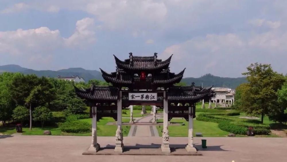  诗和远方|李艺彤说不要找这个姓的男朋友，原来是这么回事