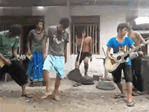 GIF|搞笑GIF:摔倒是不可能摔倒的,这辈子都不可能摔倒