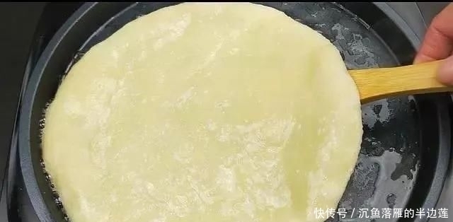  不吃|这个“饼”3天不吃就想的慌，金黄酥脆，又香又解馋，做法超简单