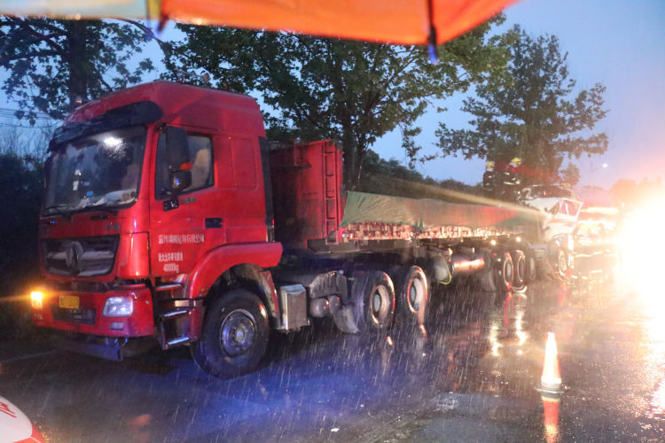  调查|淄博公安交警开展“5·8”重型货车交通事故深度调查