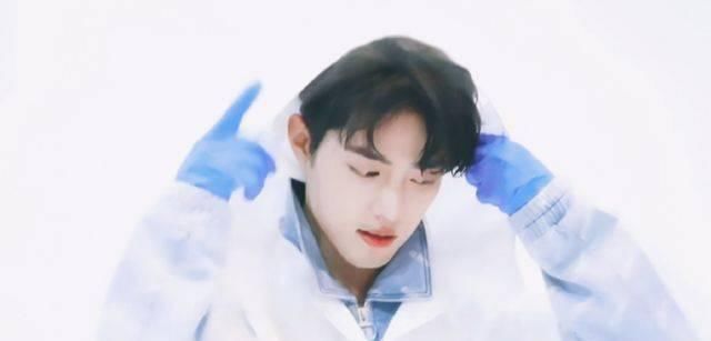 余生|肖战打破《余生》导演从业20年生活,见到“世面”却被老友气笑了