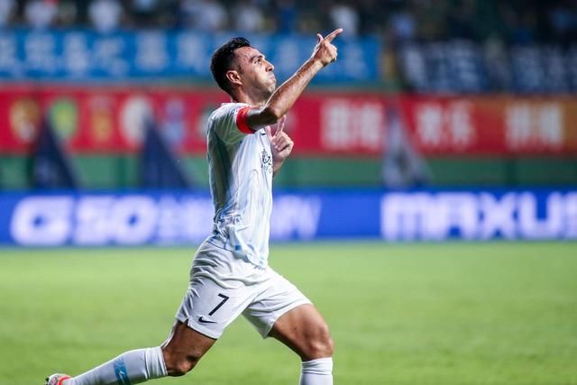  上榜|亚洲足坛Top10进球机器出炉：艾克森上榜，中超金靴未入选引争议