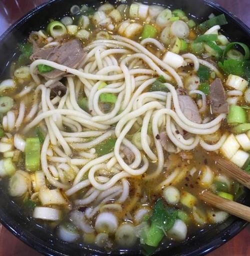 每餐|远嫁需慎重，晒晒西北人的一日三餐，每餐饭都离不开一样东西！