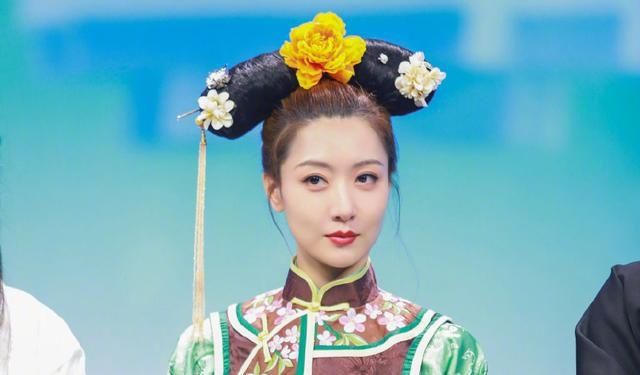  些人觉得|快本收视低开高走！培养新人屡屡受挫，老牌综艺该如何立足？