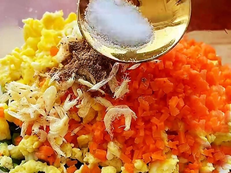  韭菜|不用揉面和醒面，照样可以做出金黄酥脆，皮薄馅大的韭菜盒子