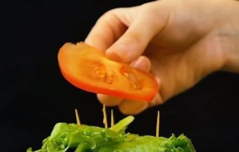 内幕|揭秘13个食品广告拍摄内幕!为什么你的汉堡,跟广告永远不一样