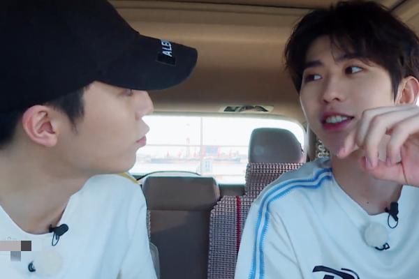  蔡徐坤|陈立农和蔡徐坤在车内聊天时，谁注意坤坤说了啥？这才是真朋友