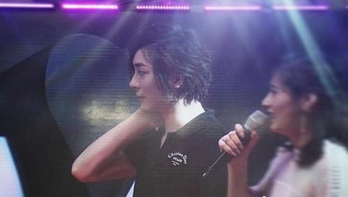  走红|张大仙首谈走红原因！成年人的辛酸，都藏在玩笑话的字里行间