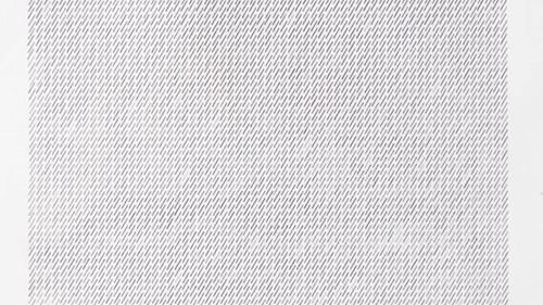  打字机|新西兰女子用打字机在A4纸上打印了上千个斜杠线，意外获绘画大奖