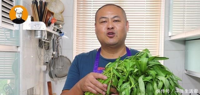  收藏|空心菜怎么炒才不会变黄发黑学会这一招翠绿又清爽，先收藏了