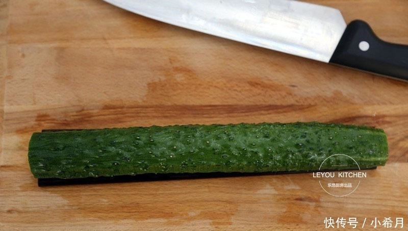 黄瓜|凉拌黄瓜, 换一种切法, 片片不断, 新年在家露一手