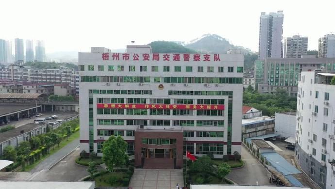 名单|【有奖问答(第三期)】网上学交规 答题赢头盔,想要你就来!(附第二期中奖名单)