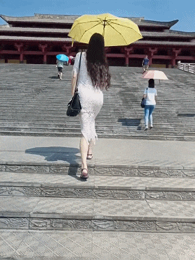  发生|搞笑GIF：当时好像什么都没有发生一样