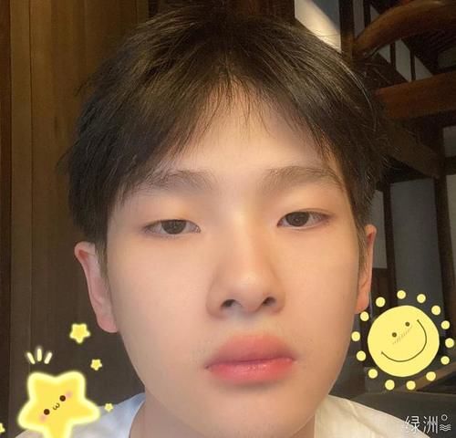  萧山|R1SE家境揭秘，萧山阔少何洛洛，茶庄少主焉栩嘉，而他最富有