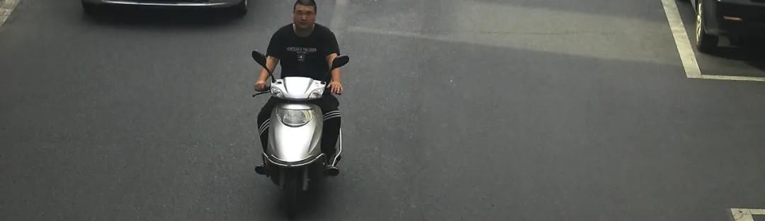  头盔|共17人！梅州大埔交警曝光新一批骑摩托不戴头盔人员