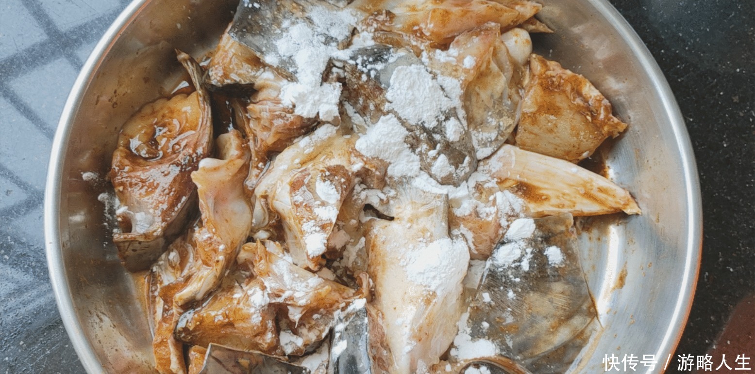 特别|客家酱焗鱼头,一锅特别下饭的待客菜,营养味道好,吃一次就爱上