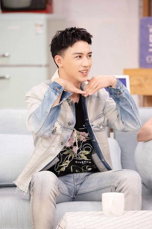  剧组|许魏洲剧组生活抢先看 引爆《让生活好看》收官热度