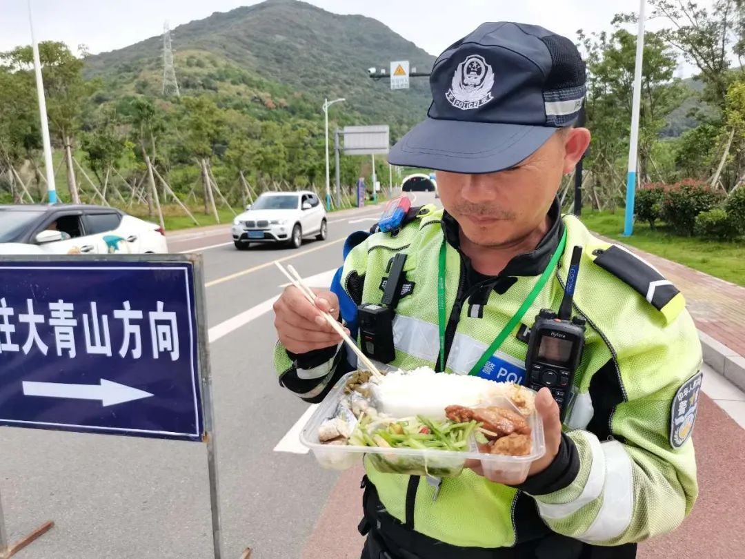 致敬|致敬！请为这群舟山人打Call！