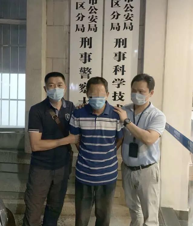 追捕|他被警方追捕27年，被捕后却向警察道谢......