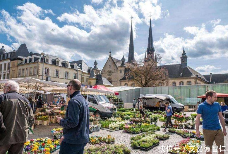 小国|世界经济最发达欧洲小国，过去被大国欺负，现在“收拾”周边大国