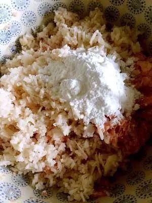 好吃|1斤猪肉,1节莲藕,教你正宗炸莲藕丸子的做法,又香又酥脆,好吃