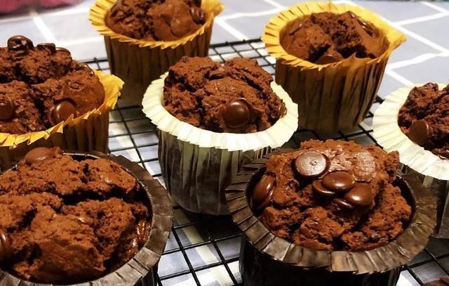  明星|去了星巴克应该点什么？首选蘑菇头马芬，甜品界的明星蛋糕