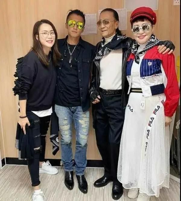  阿娇|阿娇容祖儿背后的女人原来都是她！神似王菲还捧红谢霆锋，她到底有多牛？