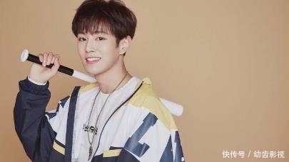  易易紫|李汶翰易易紫疑恋爱，李汶翰个人资料简介